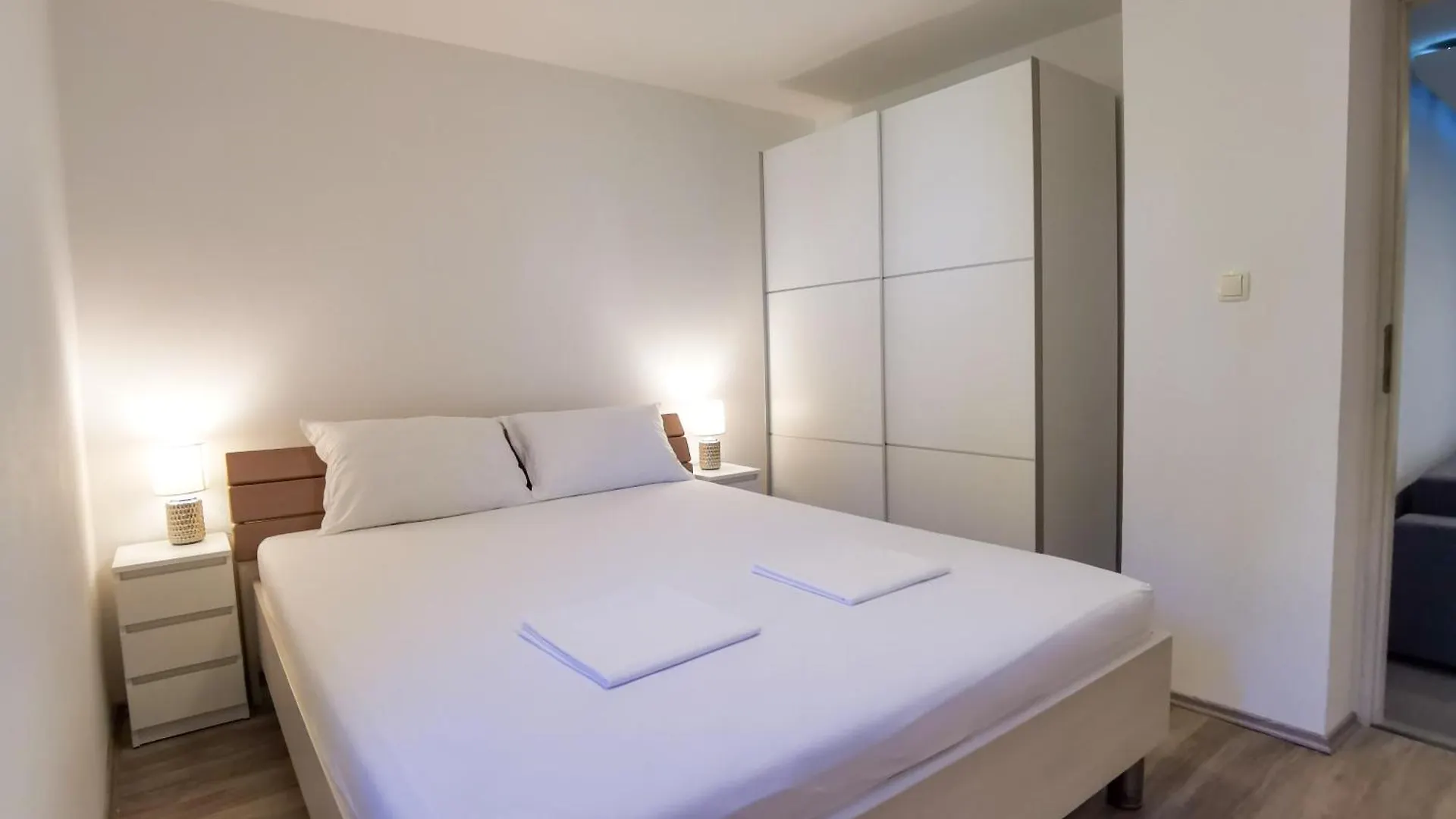 Apartman Mia Vrbnik Apartment